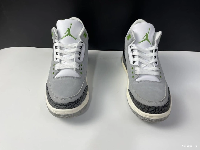 Rep TB Air Chlorophyll Jordan 136064-006 Retro 3 0818